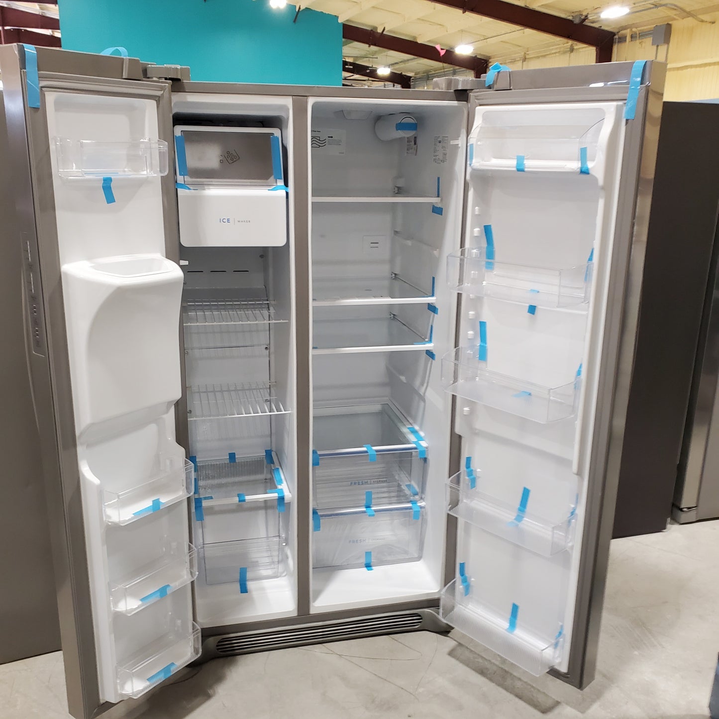 #1216 Liquidation Half Truckload of 14 Neu Processed Appliances in Texas