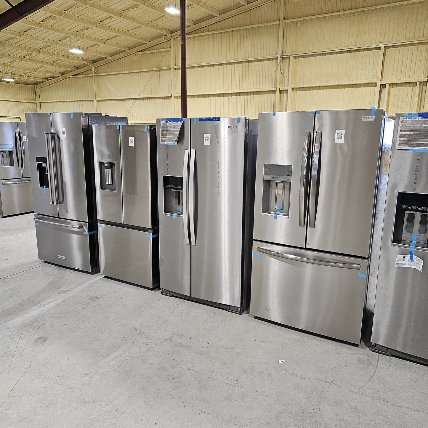 #1194 Liquidation Half Truckload of 7 Neu Processed Appliances in Texas