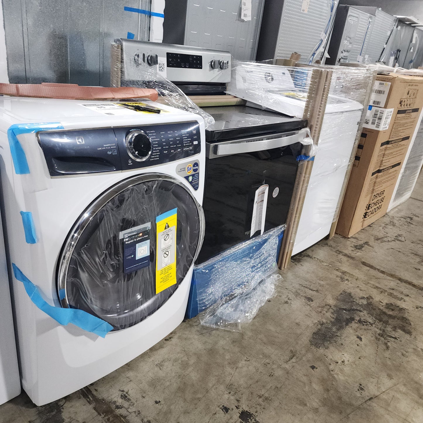 #1176 Liquidation Half Truckload of 25 Scratch and Dent Appliances in South Carolina - Saco