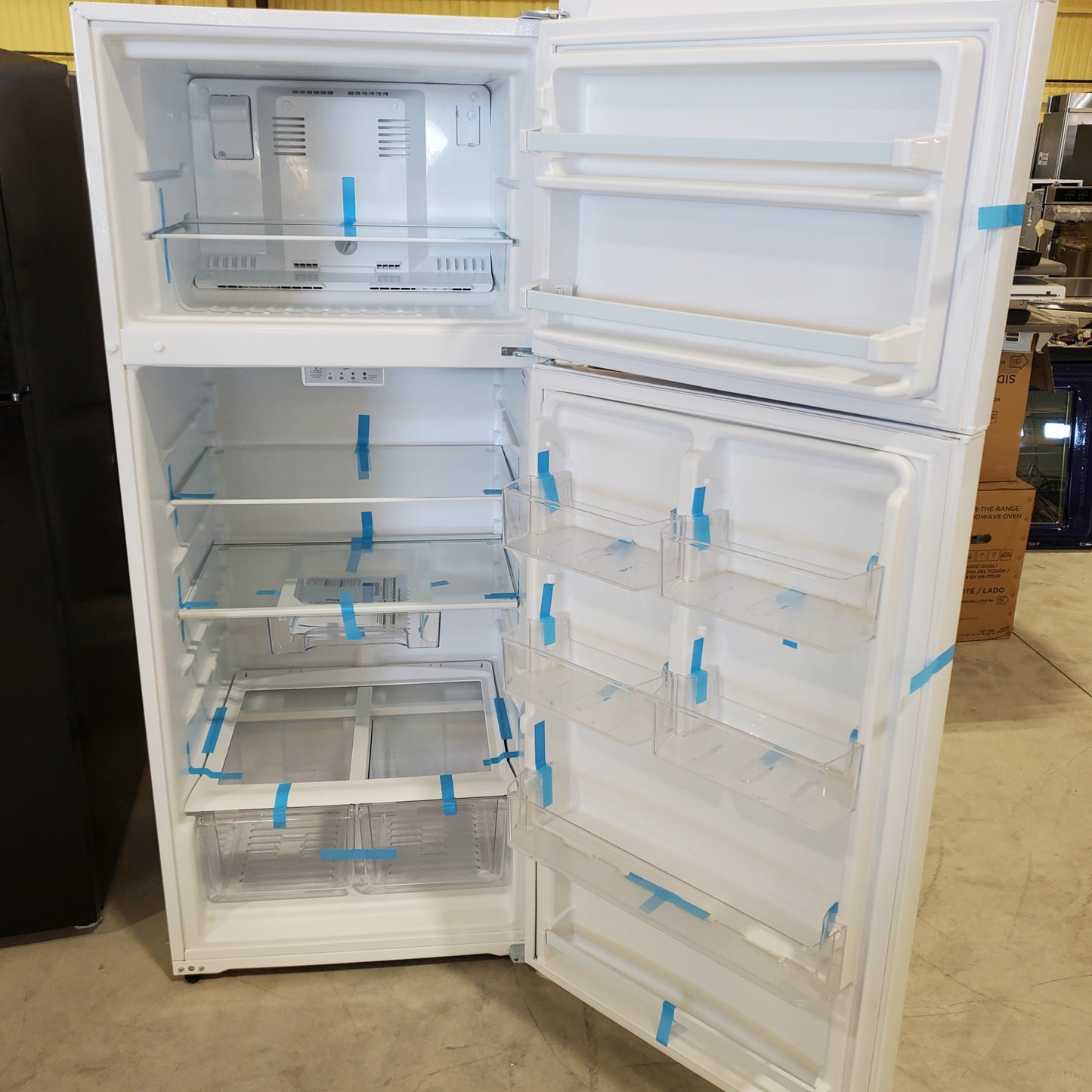 #1209 Liquidation Half Truckload of 12 Neu Processed Appliances in Texas