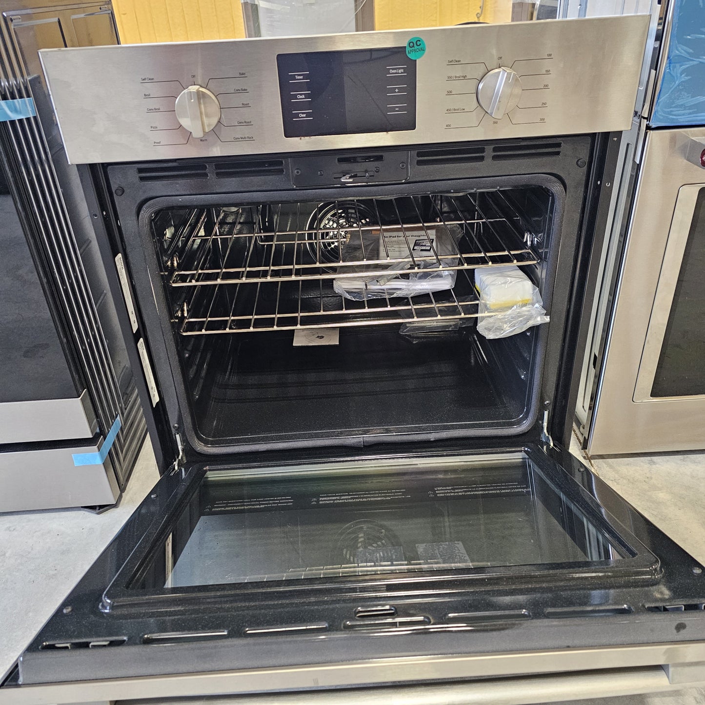 #1192 Liquidation Half Truckload of 5 Neu Processed Appliances in Texas