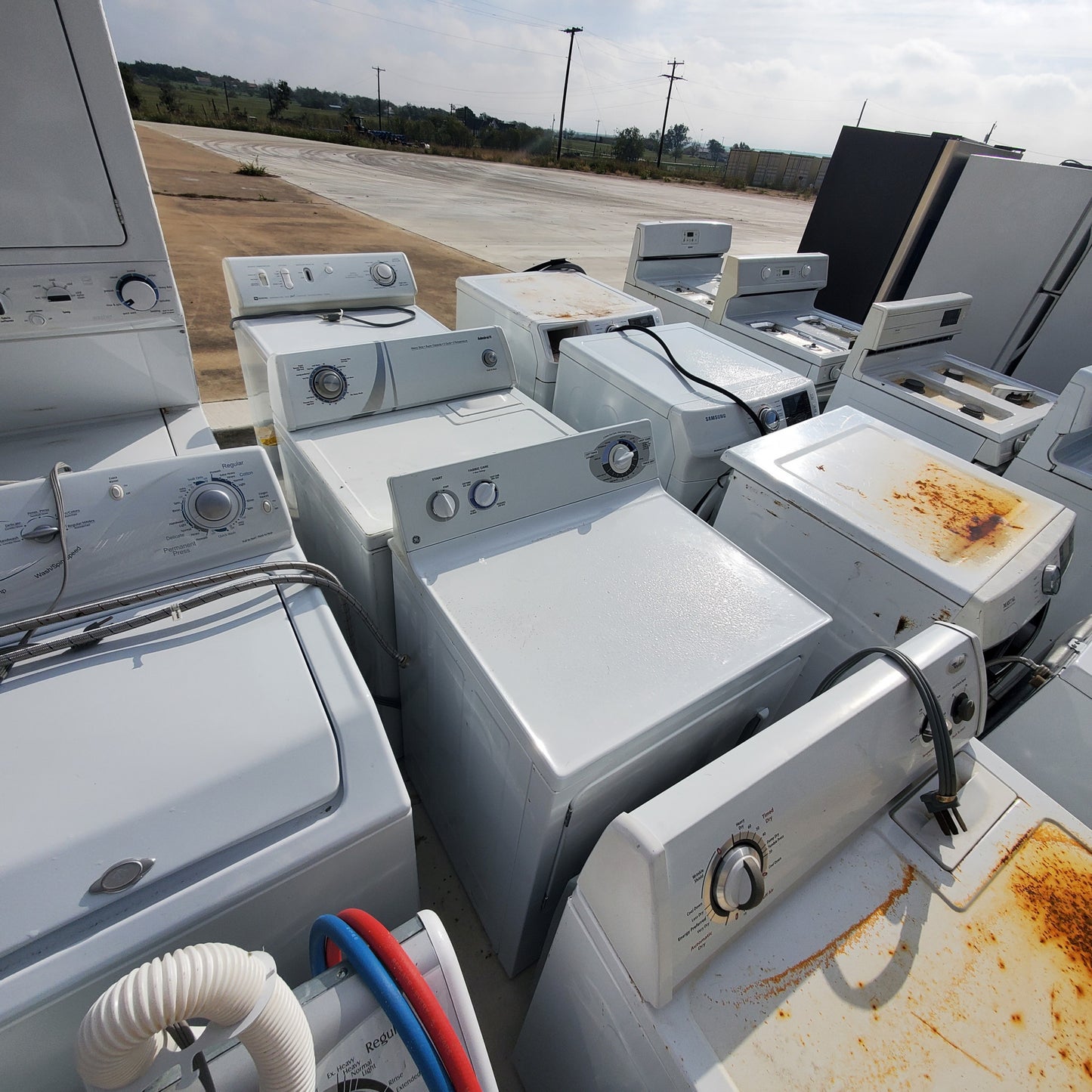 #1203 Liquidation Half Truckload of 19 Haul Aways (Used) Appliances in Texas