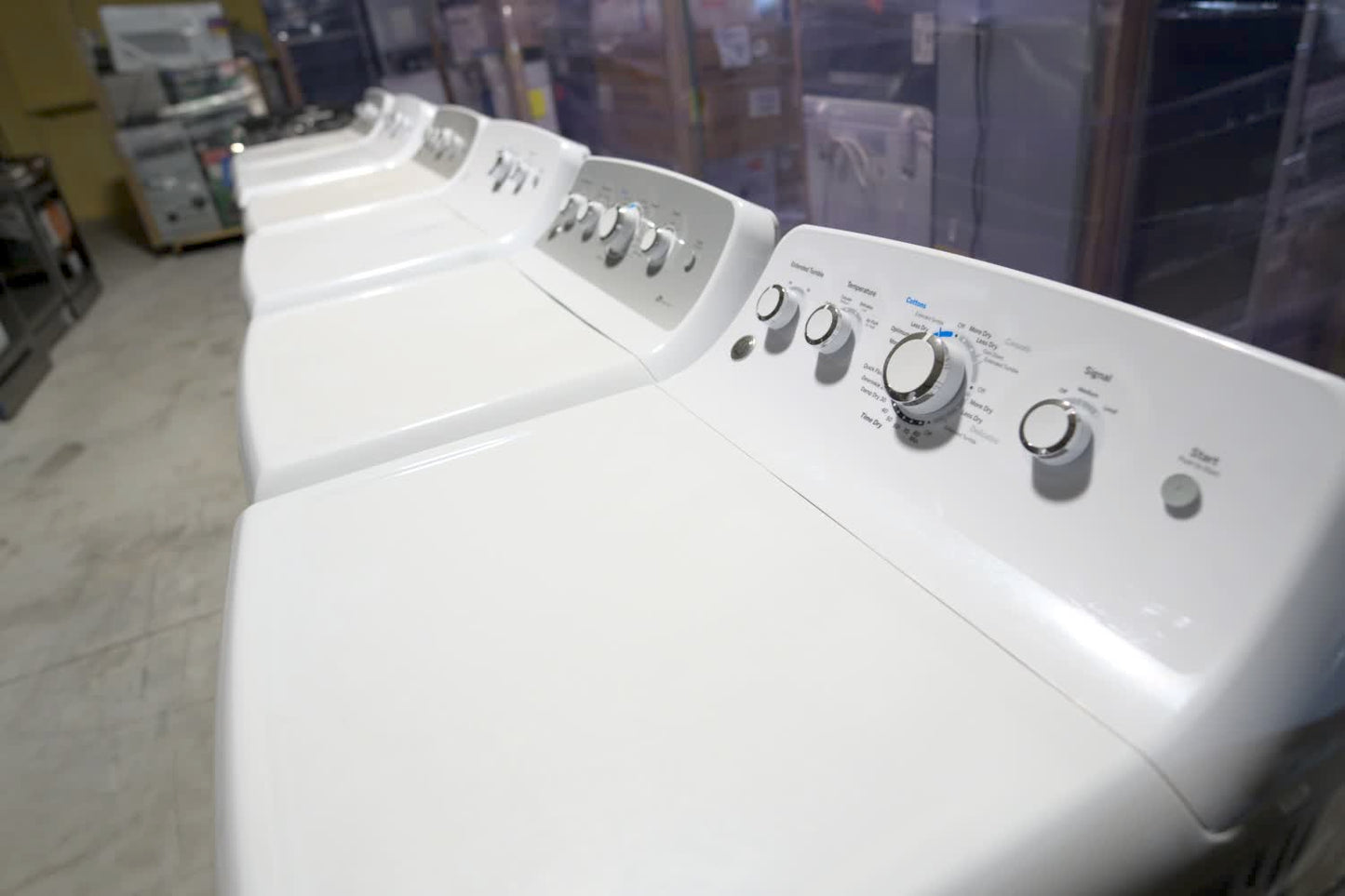 #1717 Liquidation Full Truckload of 82 Scratch and Dent Appliances in Texas
