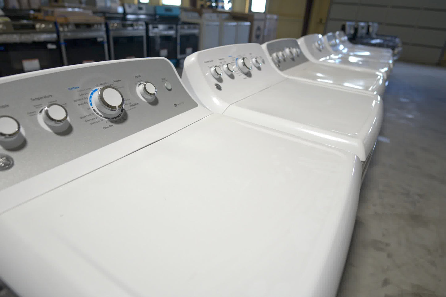 #1716 Liquidation Full Truckload of 75 Scratch and Dent Appliances in Texas