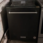 #1493 Liquidation Half Truckload of 24 Customer Return Appliances in South Carolina - Patchwork