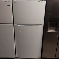 #1489 Liquidation Half Truckload of 24 Customer Return Appliances in South Carolina - Patchwork