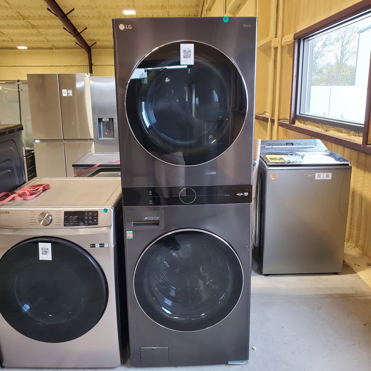 #1212 Liquidation Half Truckload of 15 Neu Processed Appliances in Texas