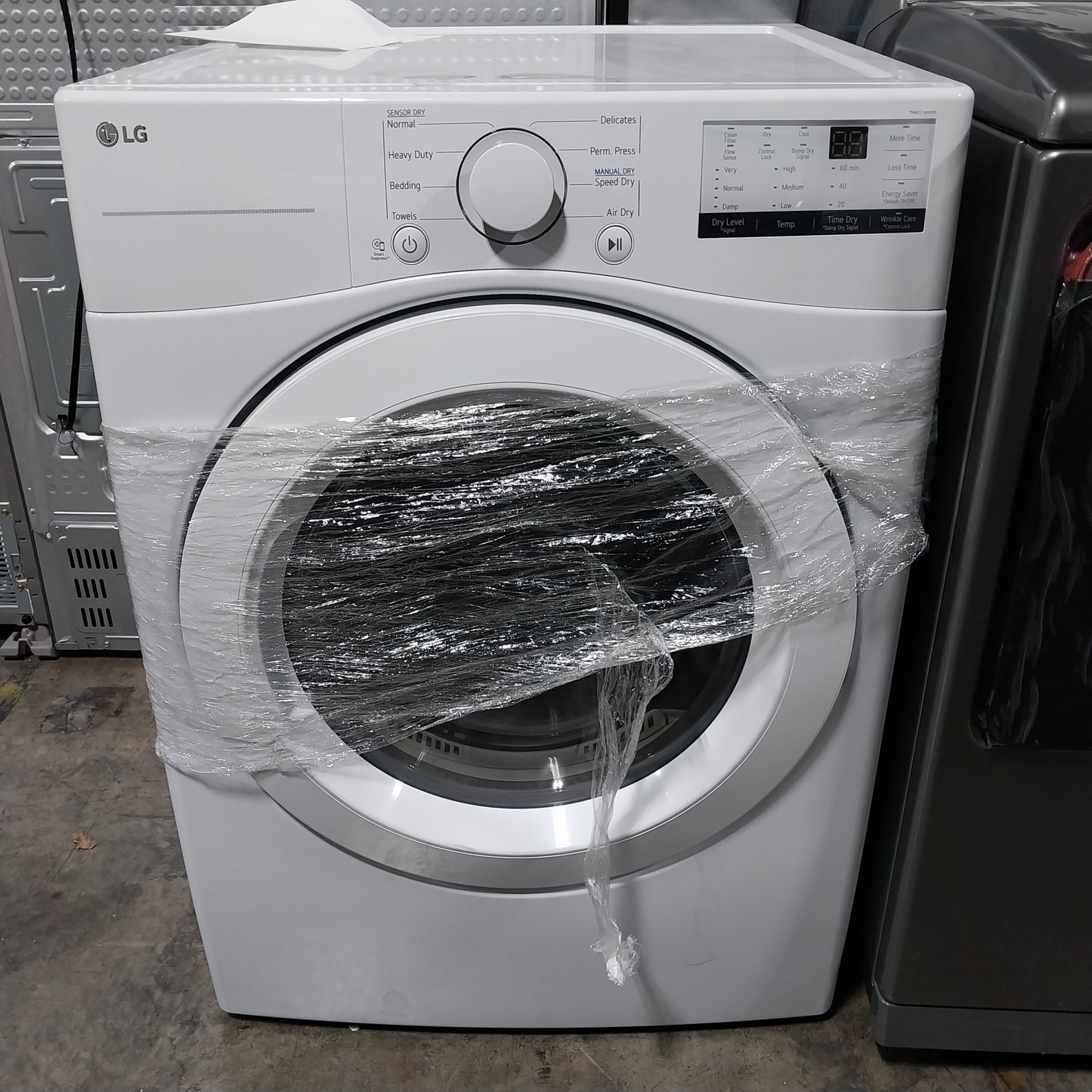 #1185 Liquidation Half Truckload of 24 Scratch and Dent Appliances in South Carolina - Saco