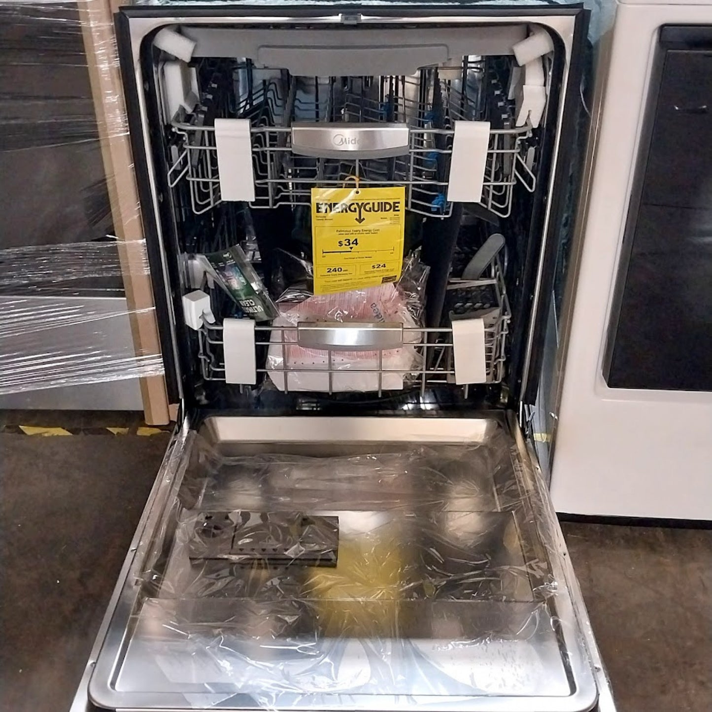 #1370 Liquidation Half Truckload of 24 Customer Return Appliances in South Carolina - Liberty