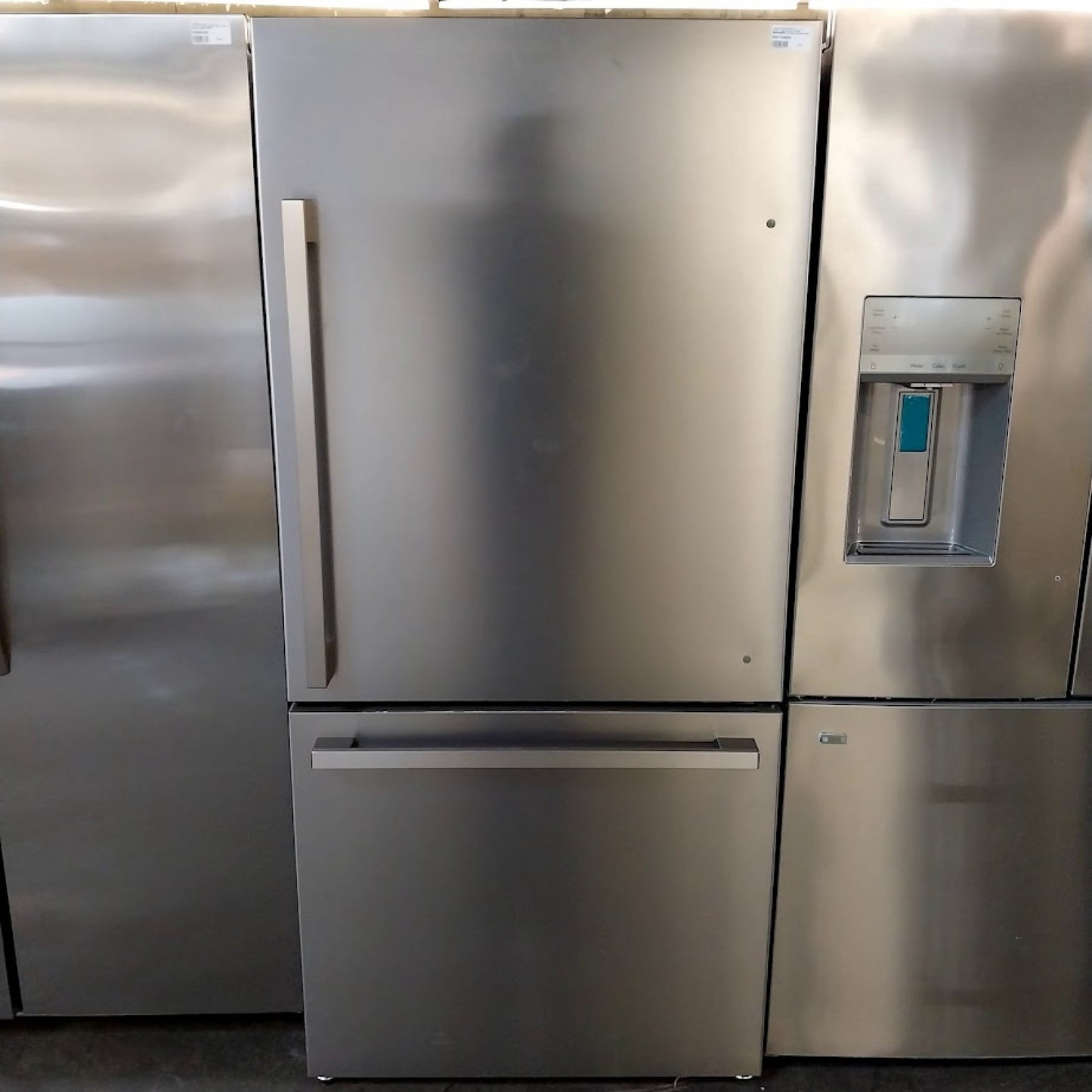 #1372 Liquidation Full Truckload of 30 Customer Return Appliances in South Carolina - Liberty