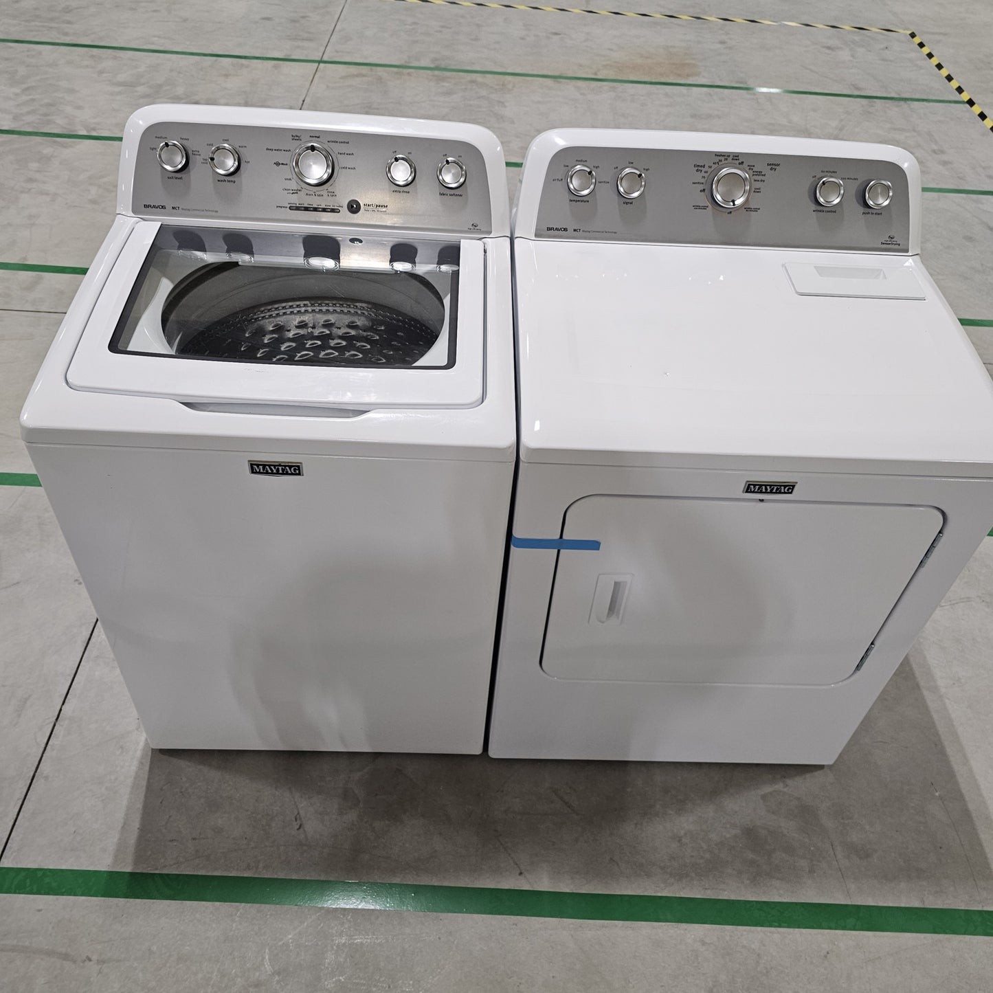 #1286 Liquidation Half Truckload of 22 Neu Processed Appliances in Texas