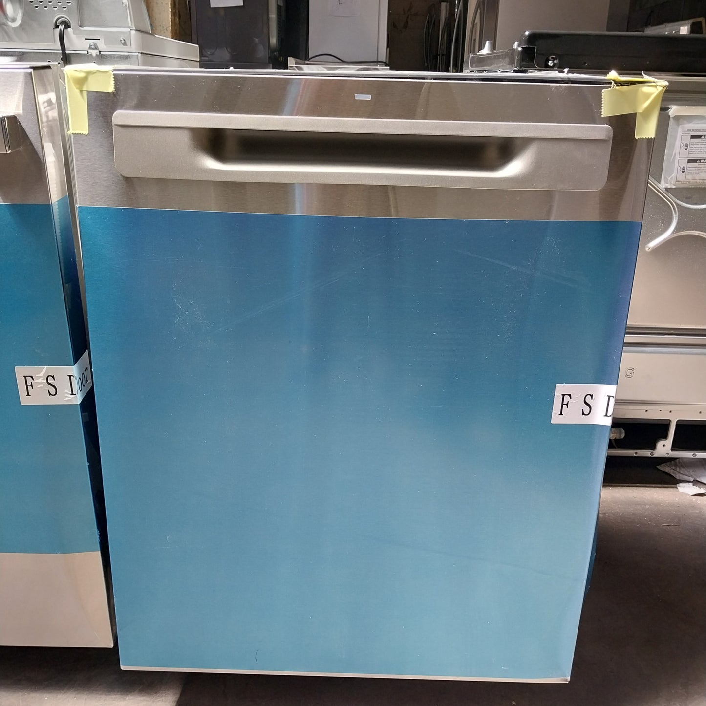#1324 Liquidation Half Truckload of 23 Customer Return Appliances in South Carolina - Liberty