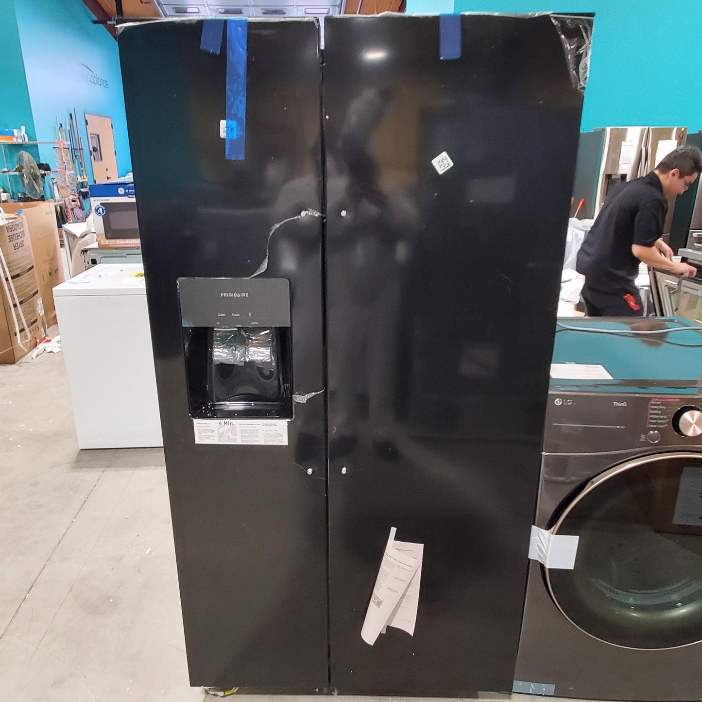 #1487 Liquidation Half Truckload of 18 Scratch and Dent Appliances in Texas