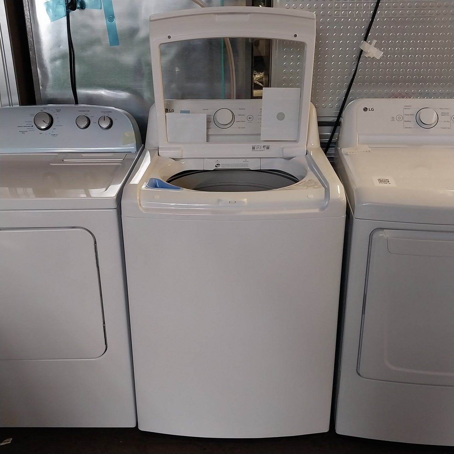 #1338 Liquidation Half Truckload of 23 Customer Return Appliances in South Carolina - Liberty