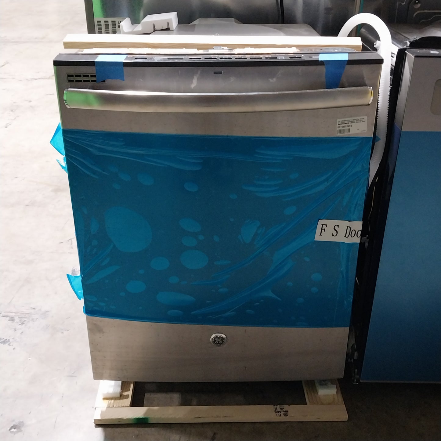 #1298 Liquidation Half Truckload of 22 Customer Return Appliances in South Carolina - Saco