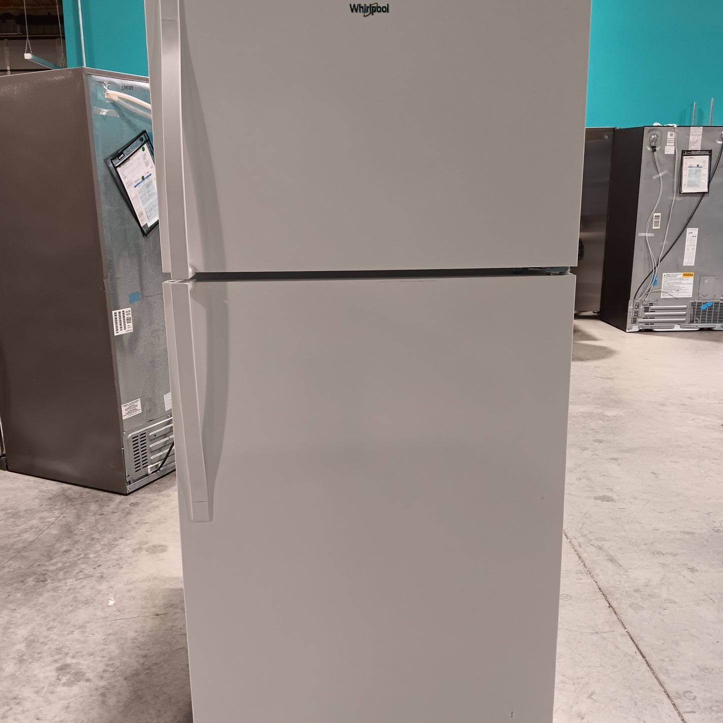 #1548 Liquidation Half Truckload of 10 Neu Processed Appliances in Texas