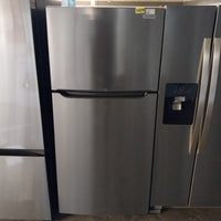 #1491 Liquidation Half Truckload of 24 Customer Return Appliances in South Carolina - Patchwork
