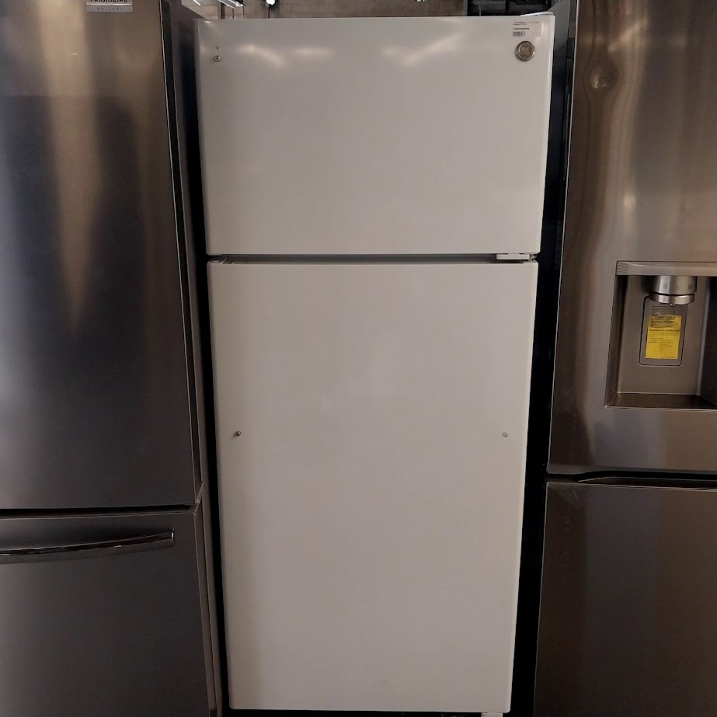 #1385 Liquidation Full Truckload of 35 Customer Return Appliances in South Carolina - Liberty