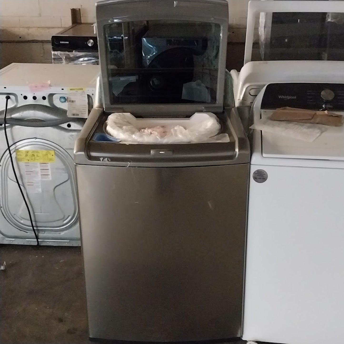 #1526 Liquidation Full Truckload of 65 Customer Return Appliances in South Carolina - Patchwork