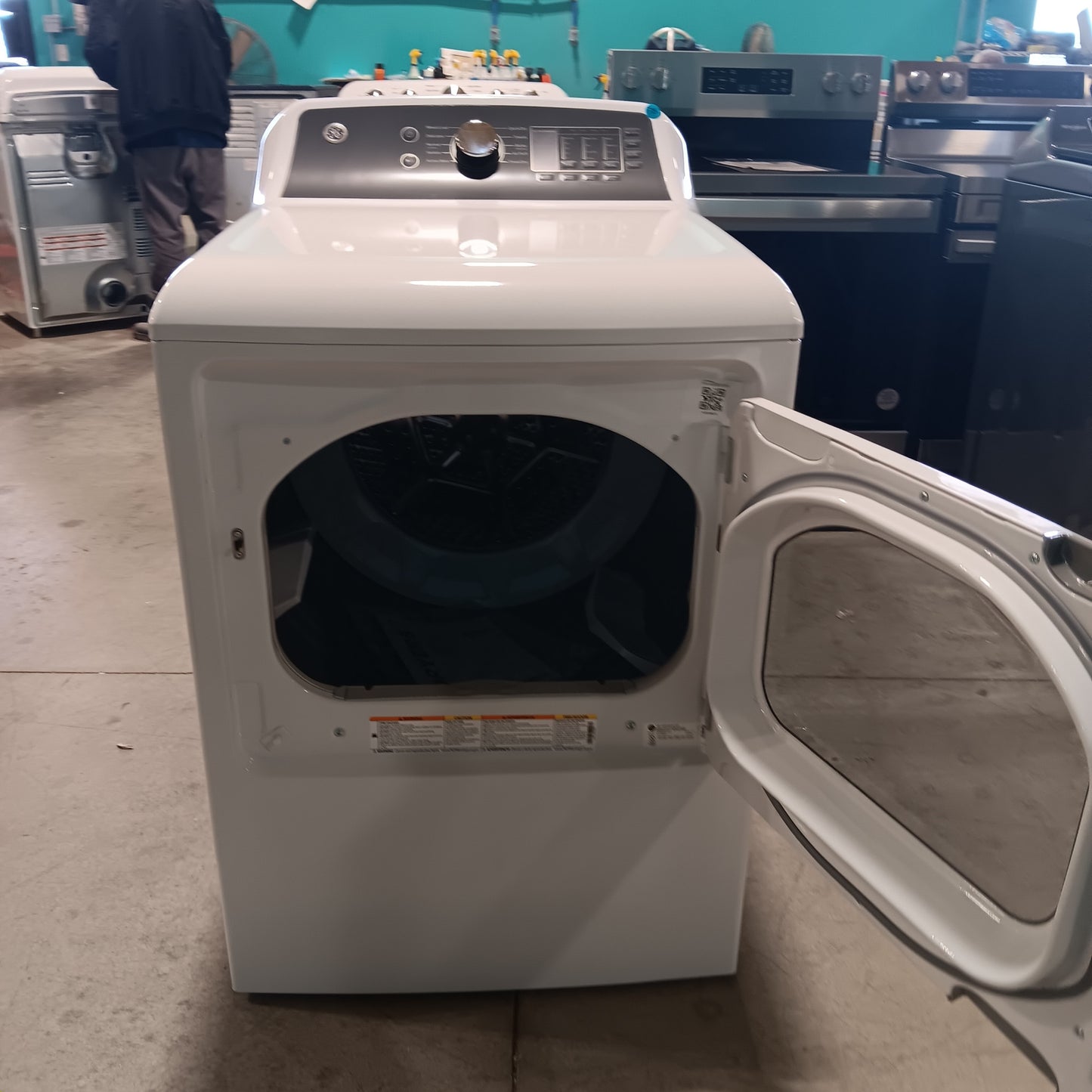 #1541 Liquidation Half Truckload of 19 Neu Processed Appliances in Texas