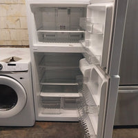 #1526 Liquidation Full Truckload of 65 Customer Return Appliances in South Carolina - Patchwork