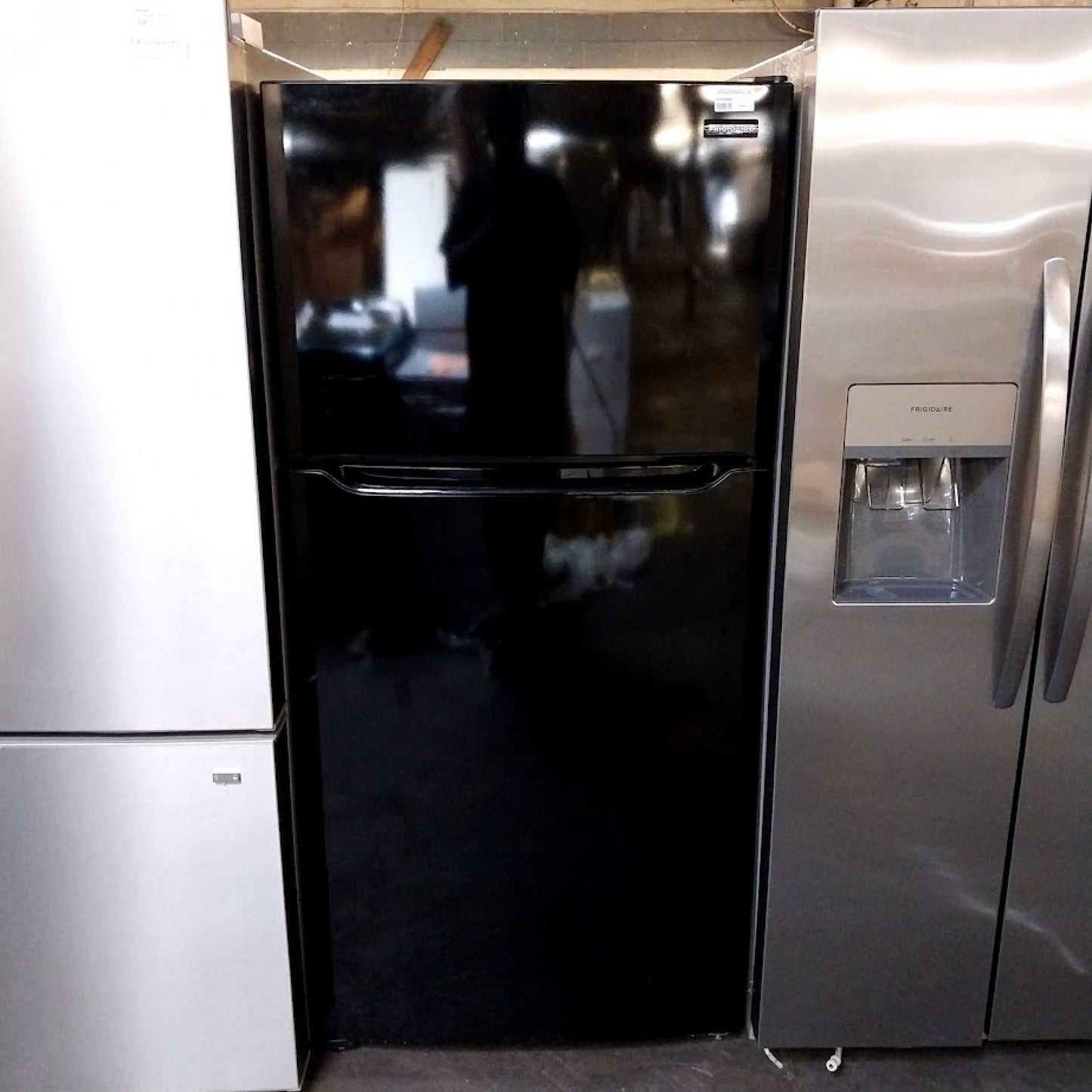 #1372 Liquidation Full Truckload of 30 Customer Return Appliances in South Carolina - Liberty