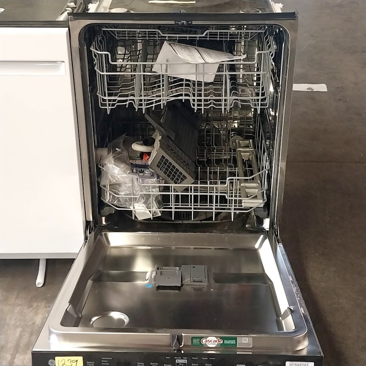 #1443 Liquidation Full Truckload of 51 Customer Return Appliances in South Carolina - Liberty