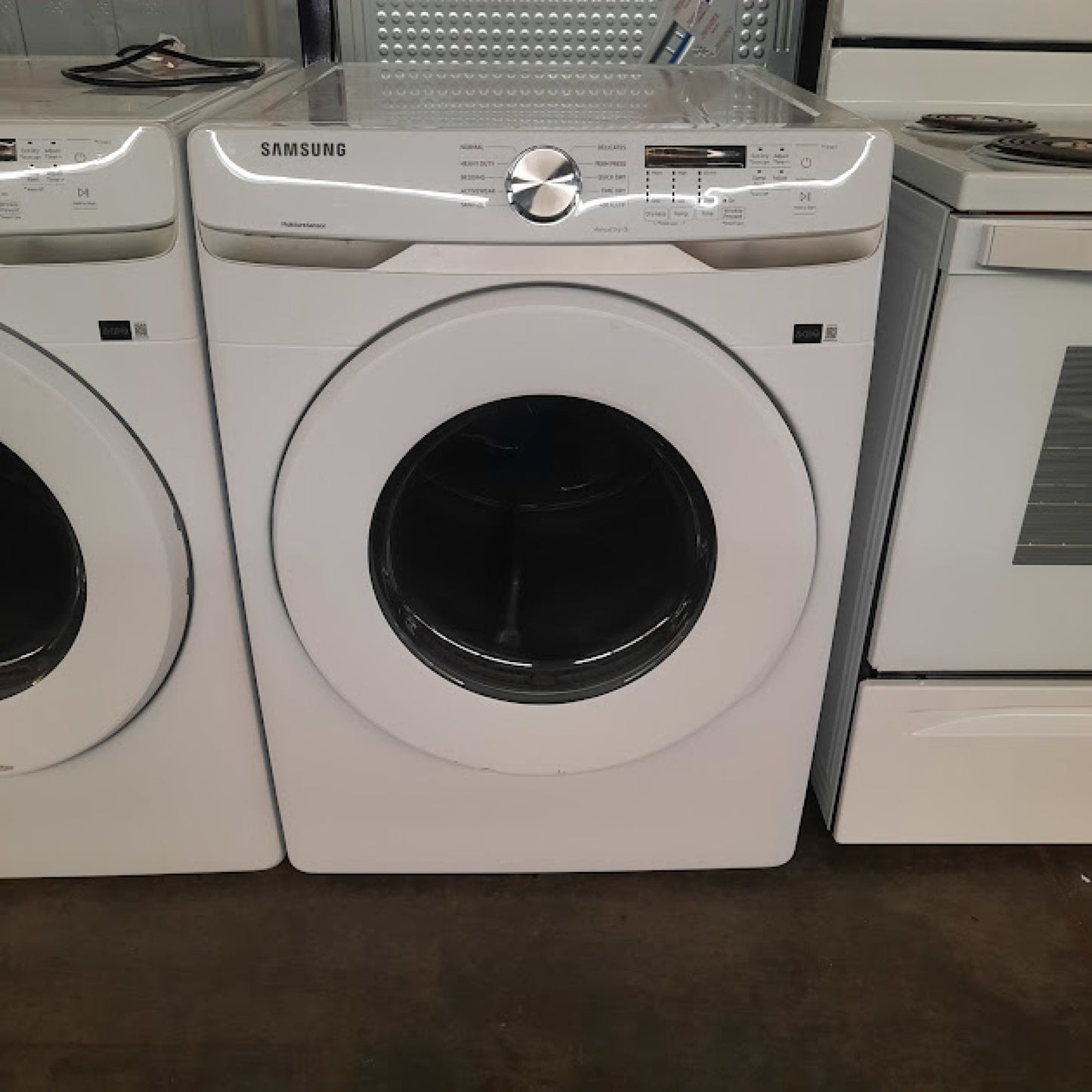 #1452 Liquidation Full Truckload of 52 Customer Return Appliances in South Carolina - Liberty