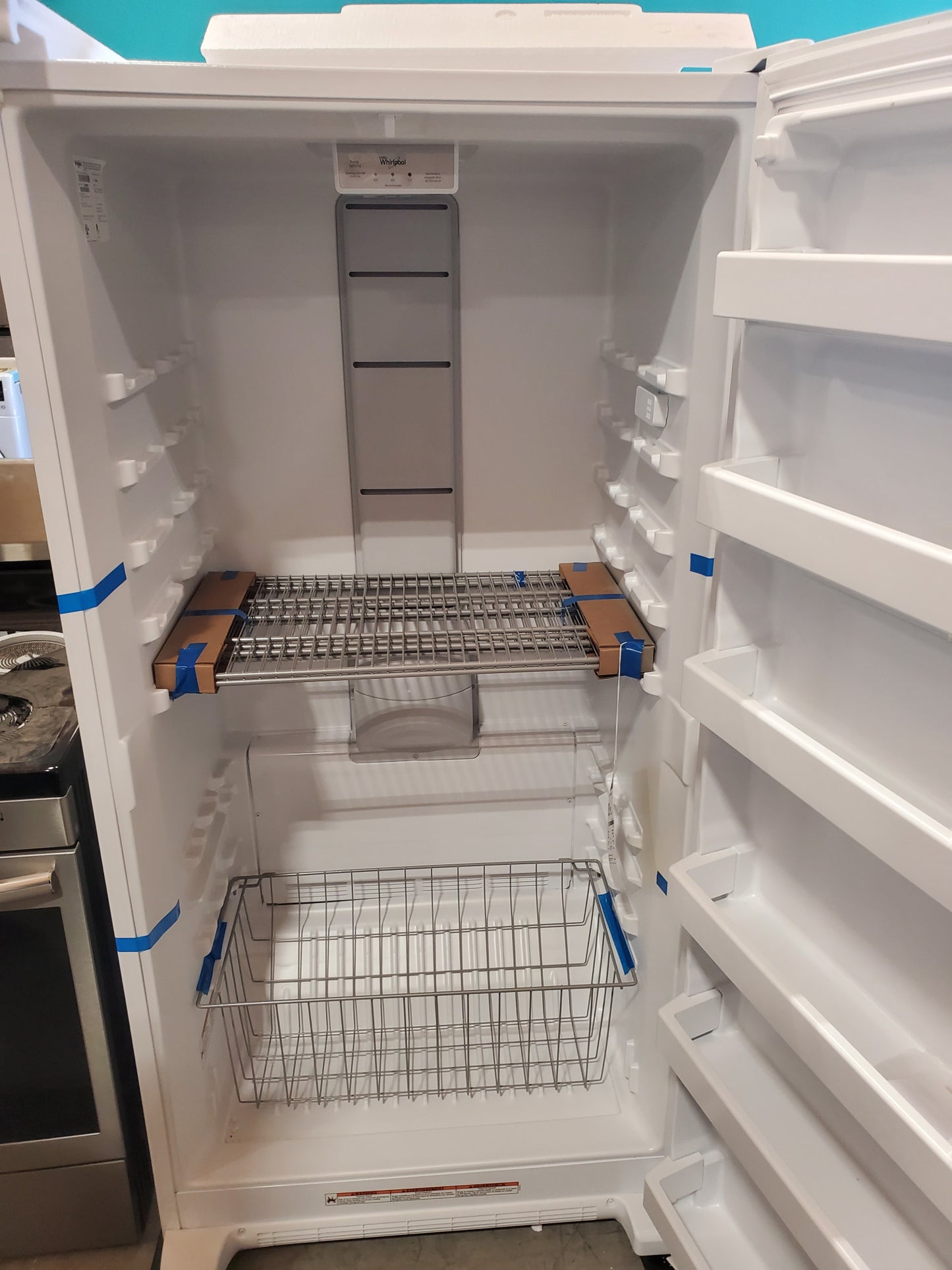 #1484 Liquidation Half Truckload of 26 Scratch and Dent Appliances in Texas