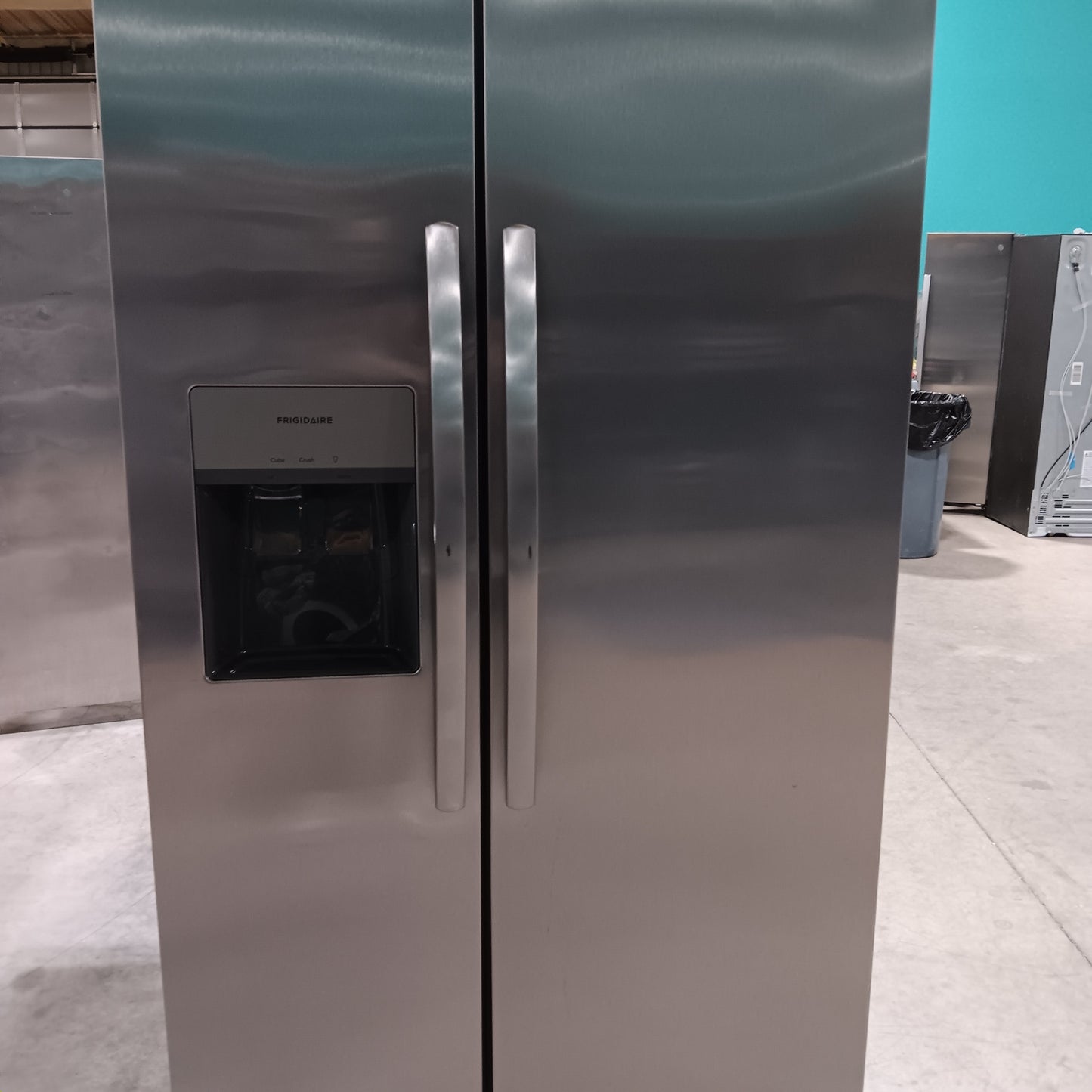 #1548 Liquidation Half Truckload of 10 Neu Processed Appliances in Texas