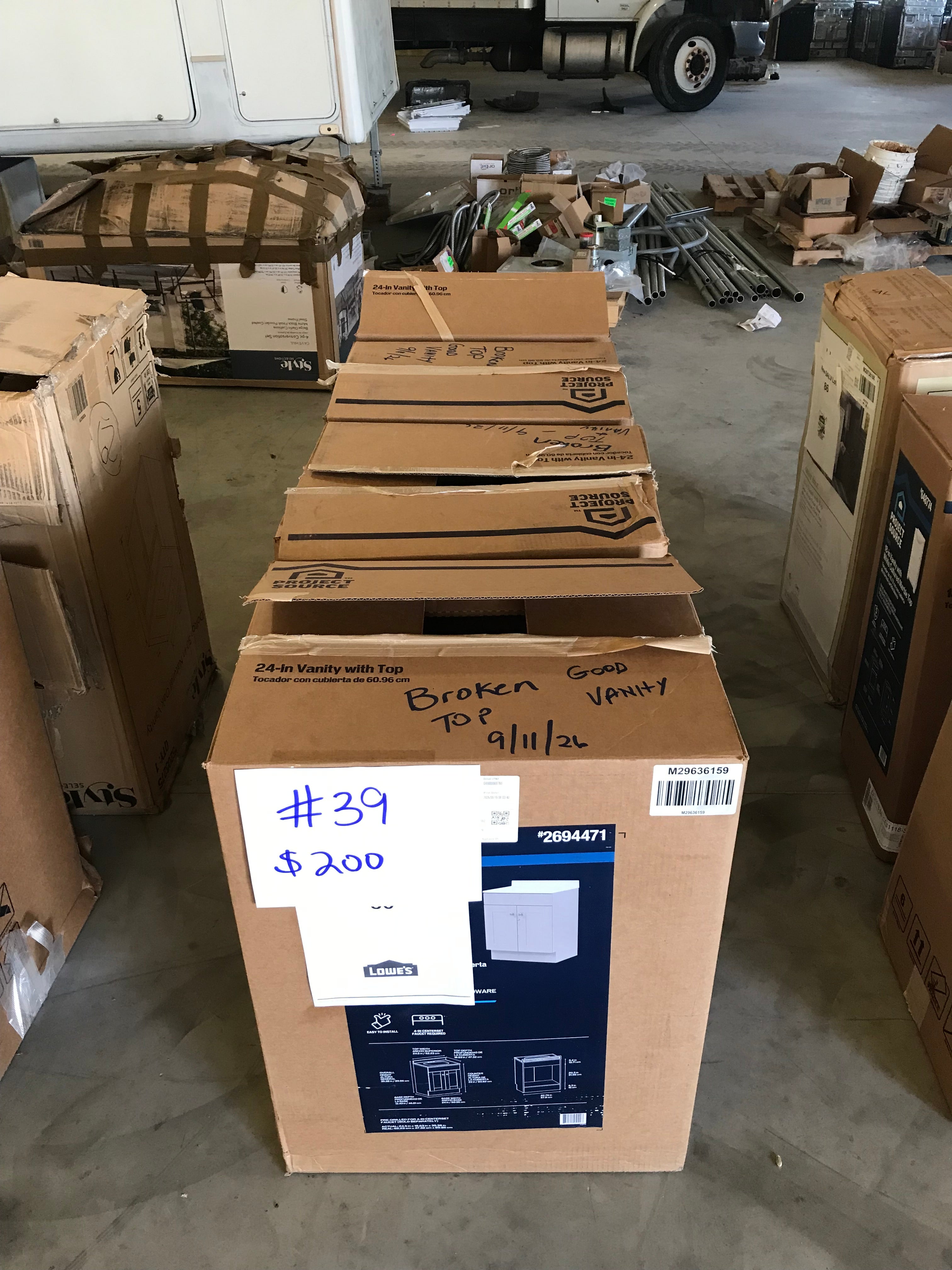 Vanities Lot 39