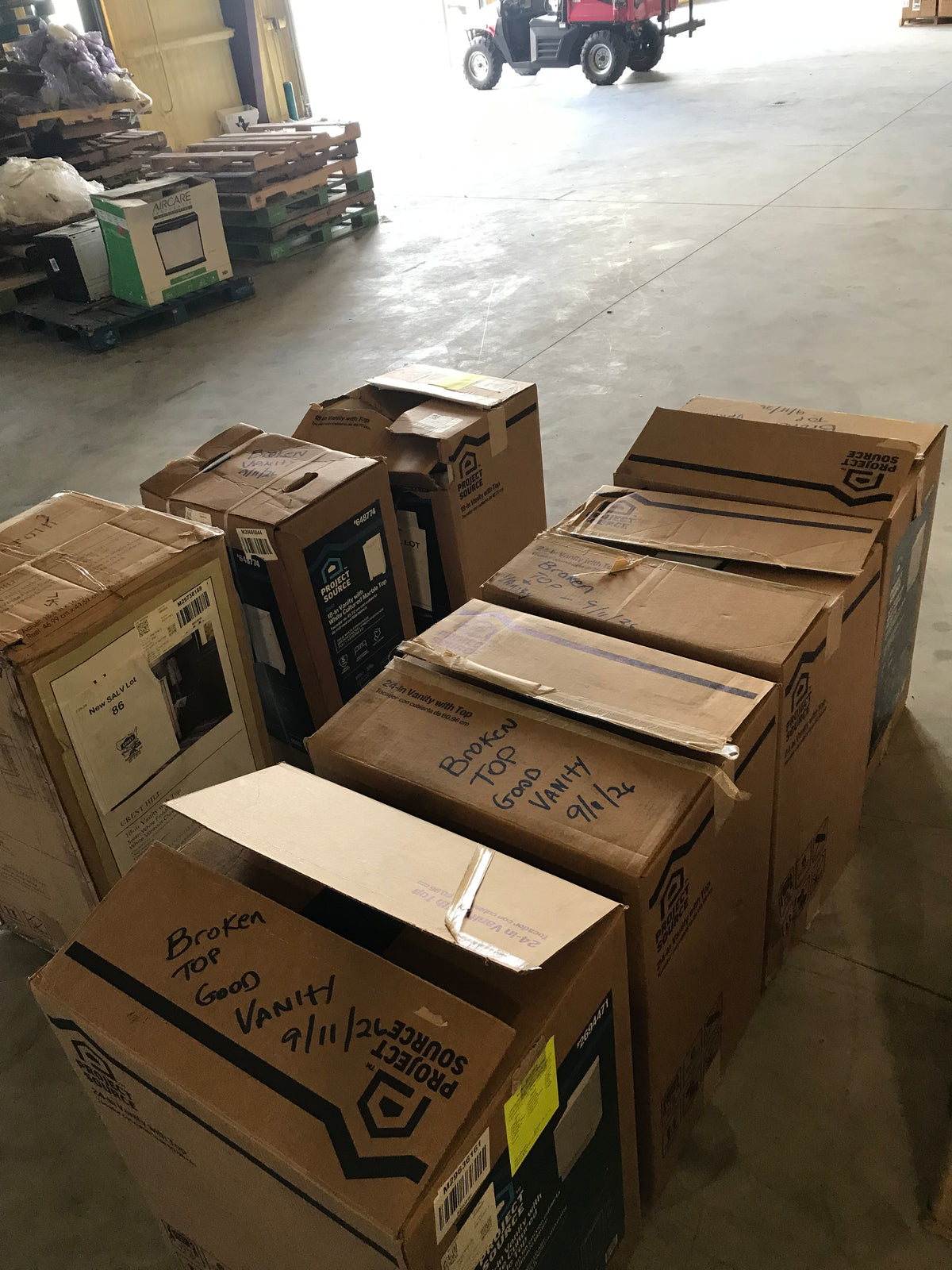 Vanities Lot 39