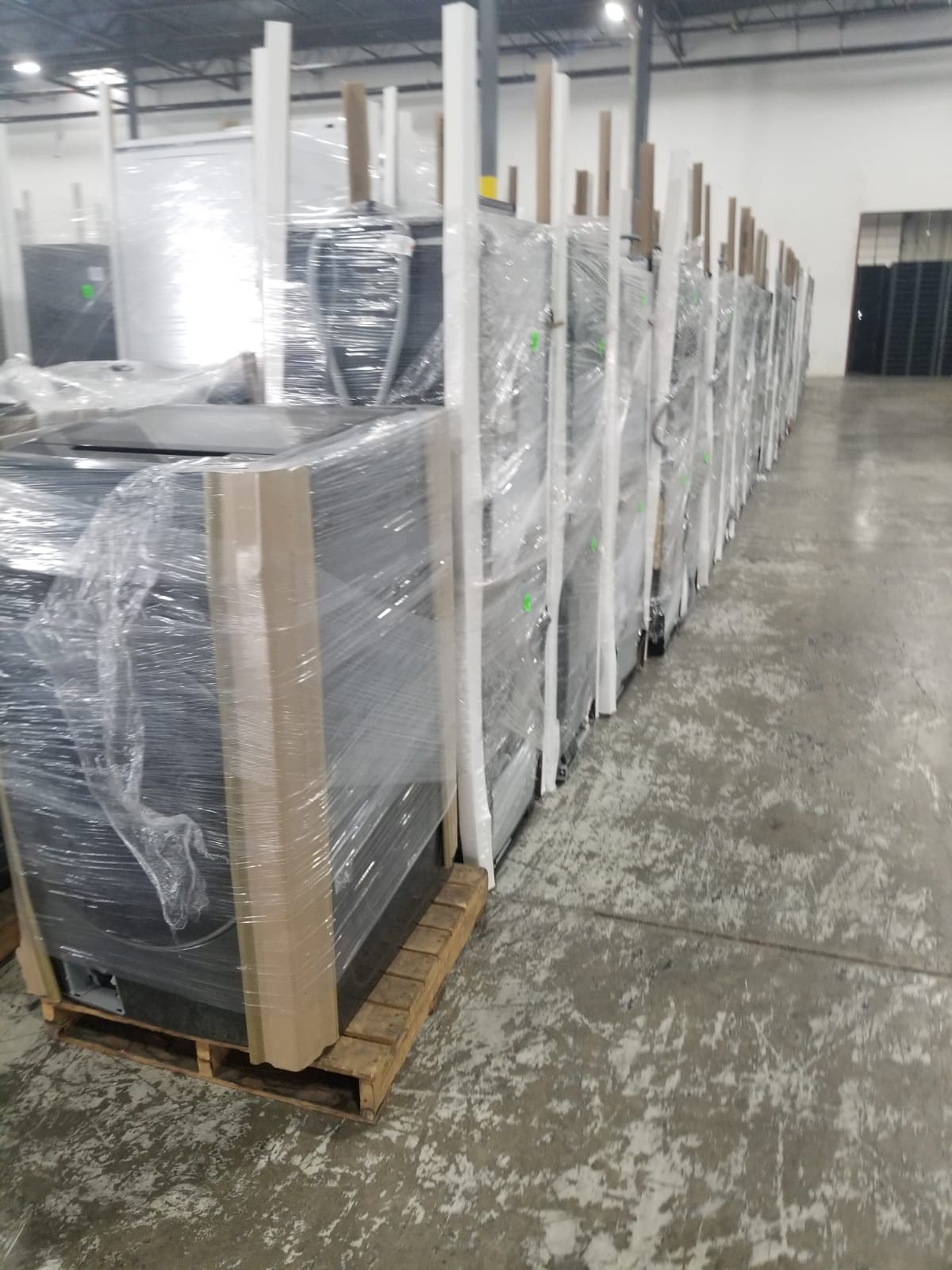 example of Outbound order from our Samsung wholesale truckload program.